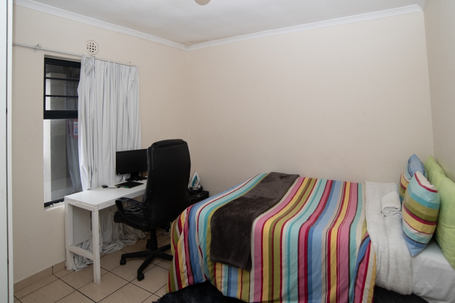 2 Bedroom Property for Sale in Parklands Western Cape